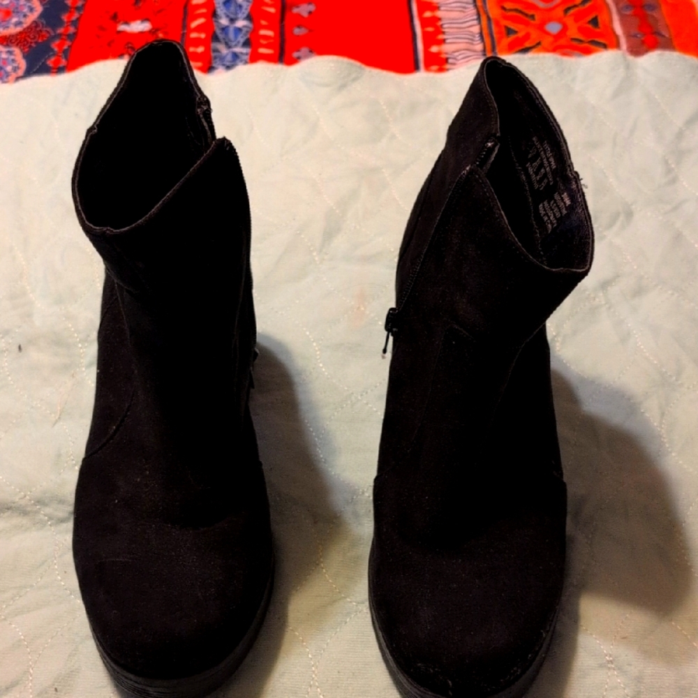 boots